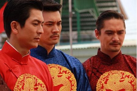 2015泰劇 龍裔黑幫之天鵝/誓約/Luad Mungkorn: Hong 泰語中字 盒裝5碟