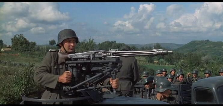 1970經典高分戰爭《戰略大作戰/鐵甲雄師掃蕩戰/凱利的英雄們》中英雙字